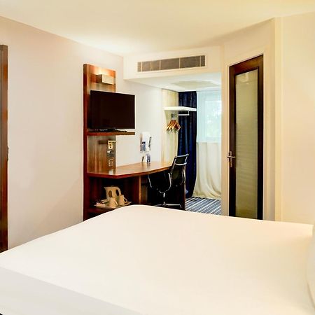 Belvilla Crewe City Centre Hotel Lifestyle Extérieur photo