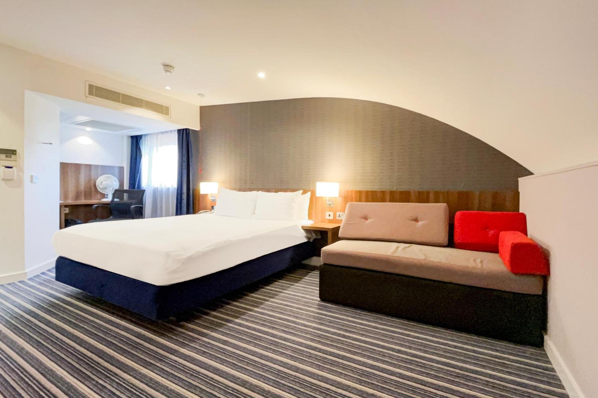 Belvilla Crewe City Centre Hotel Lifestyle Extérieur photo