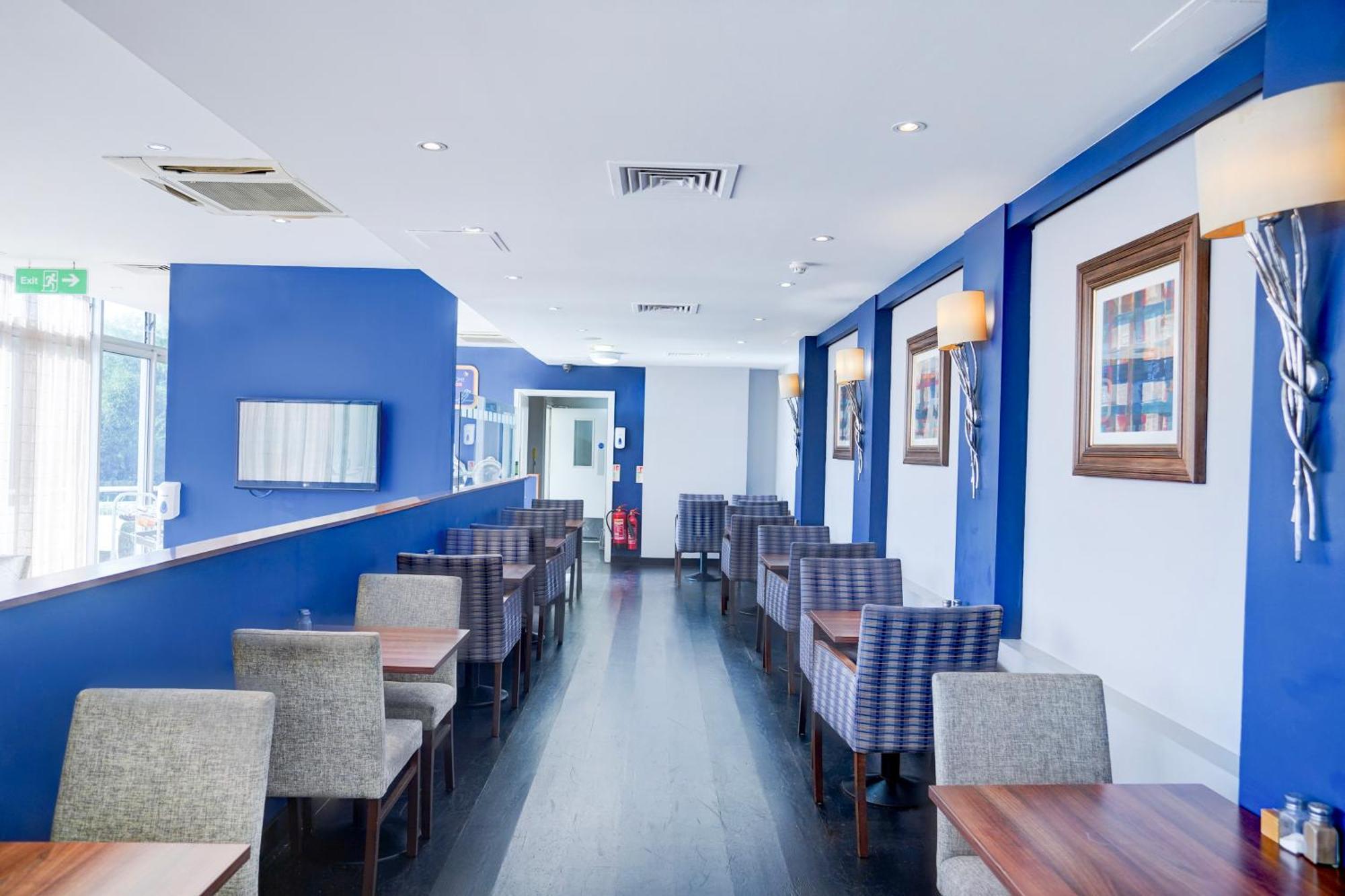 Belvilla Crewe City Centre Hotel Lifestyle Extérieur photo