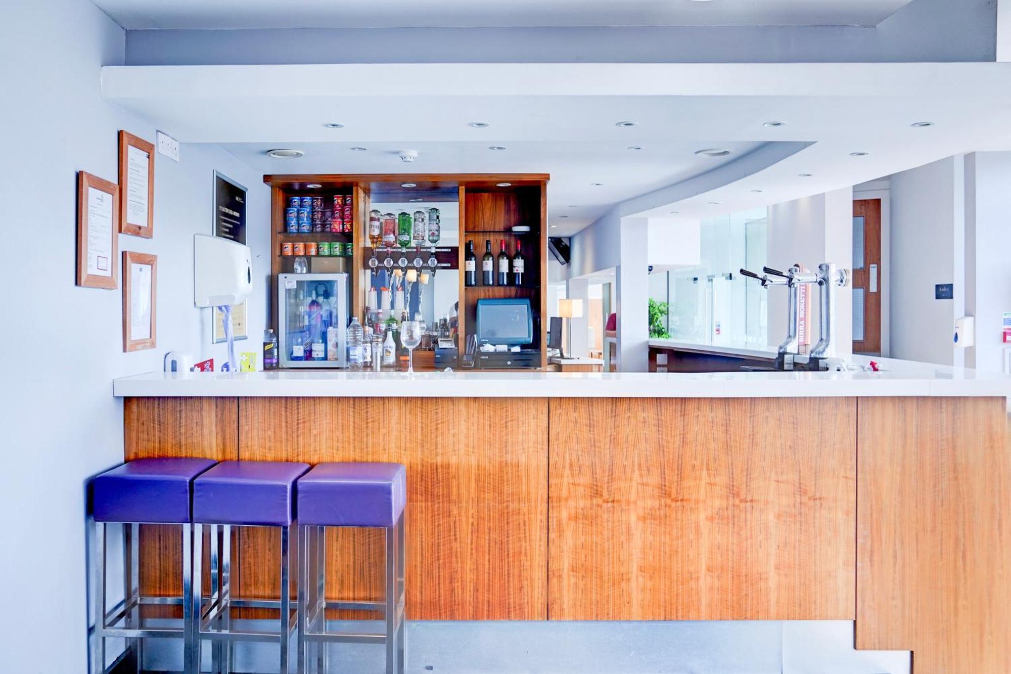 Belvilla Crewe City Centre Hotel Lifestyle Extérieur photo