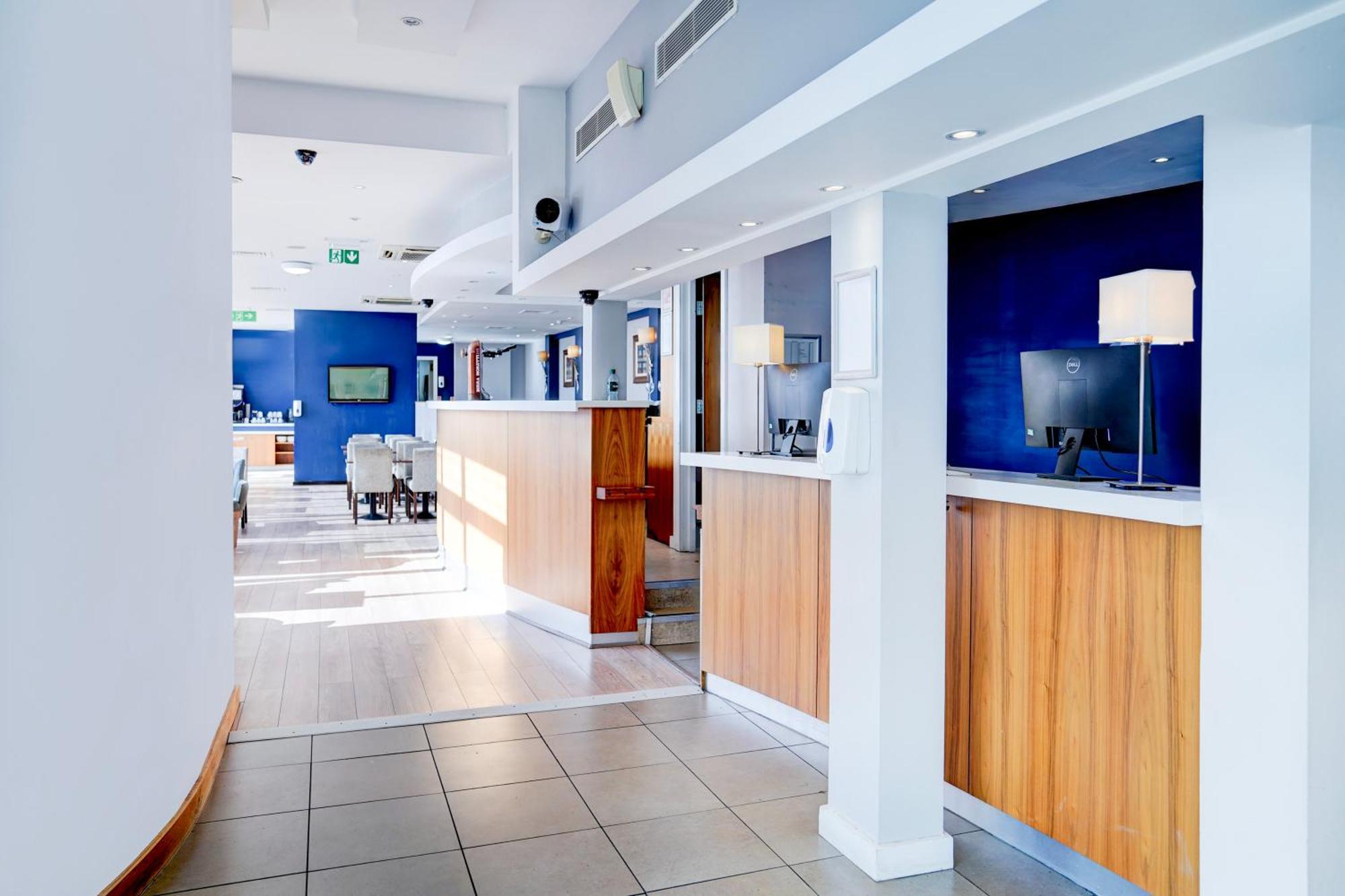 Belvilla Crewe City Centre Hotel Lifestyle Extérieur photo
