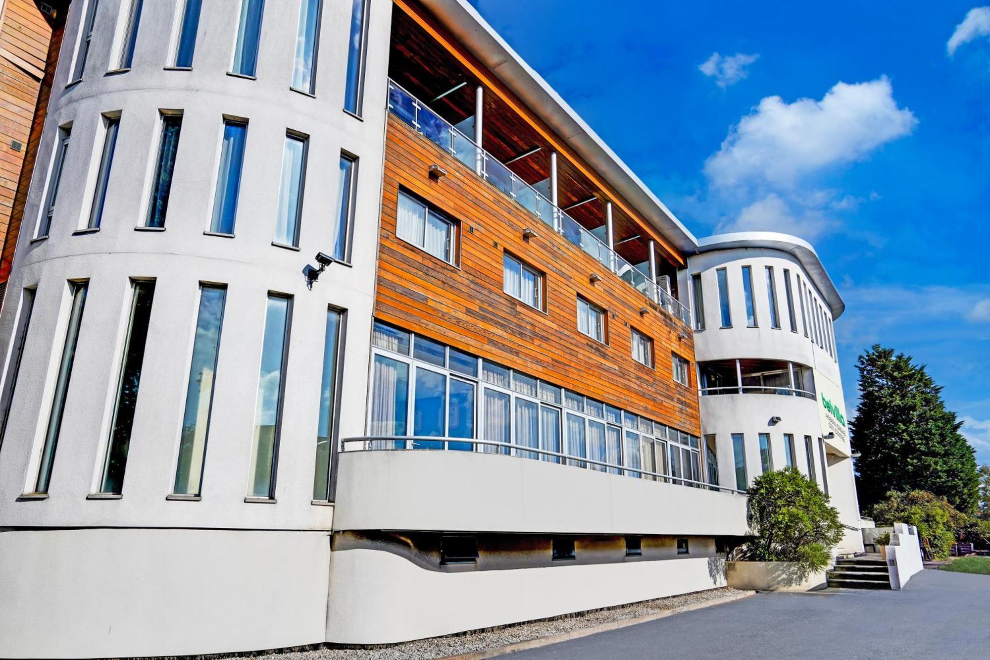 Belvilla Crewe City Centre Hotel Lifestyle Extérieur photo